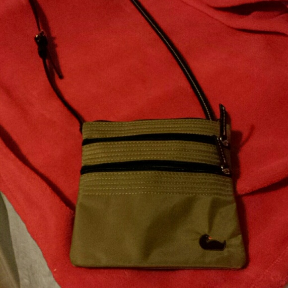 D&b purse
