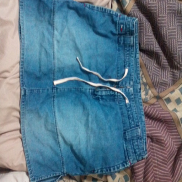 *Tommy Hilfiger* Skirt