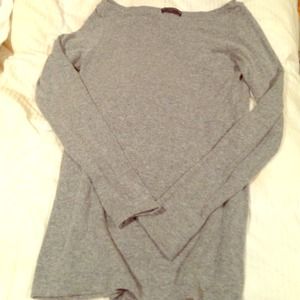 long sleeved lengthy Brandy Melville gray sweater