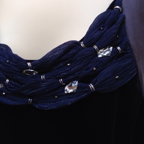 Laquette Mixed Fabric Date Night Top - Picture 2 of 4