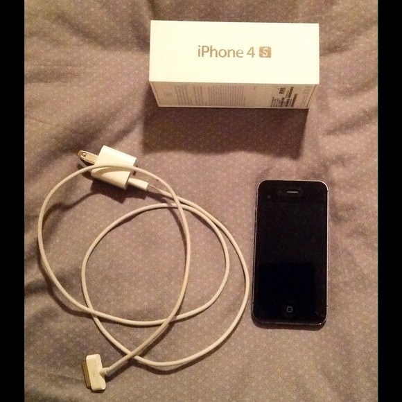 SOLD iPhone 4S