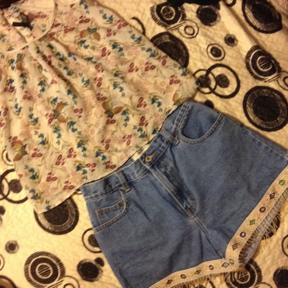 High Wasted Shorts 💕