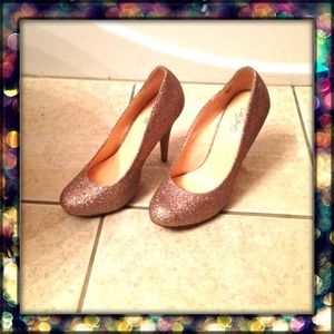 Sparkle pumps