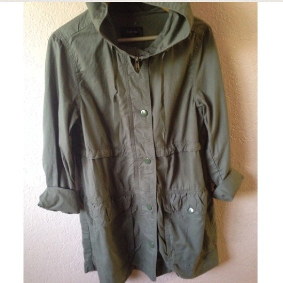 Jackets & Blazers - Hooded green anorak