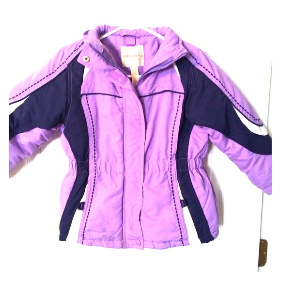Little girls heavy duty jacket. size medium