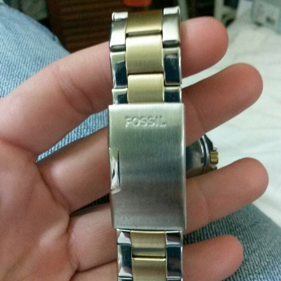 Boyfriend style two toned Fossil watch