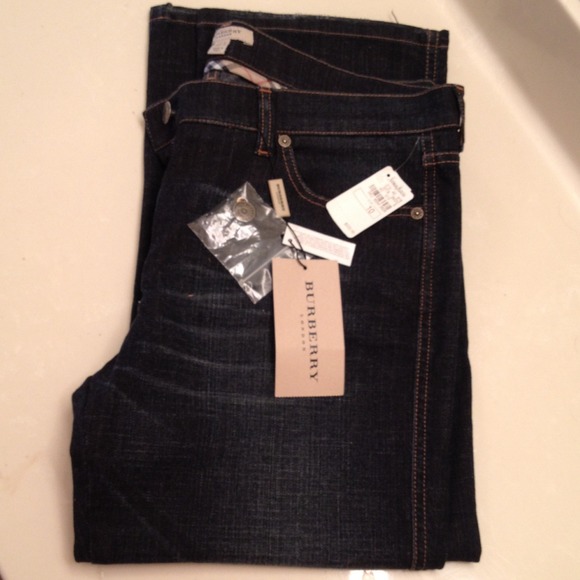 Burberry jeans NWT👖😊😊😊reduced price😊😊😊