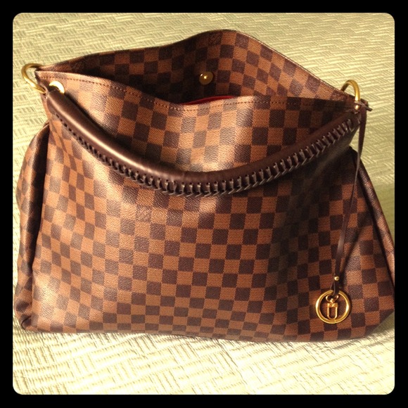 LV Artsy bag (inspired)