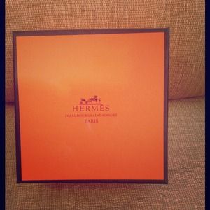 Hermes box
