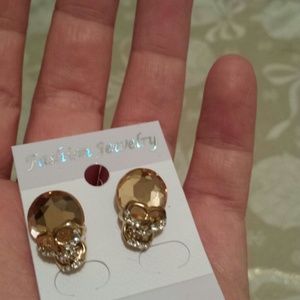 Skull Earrings