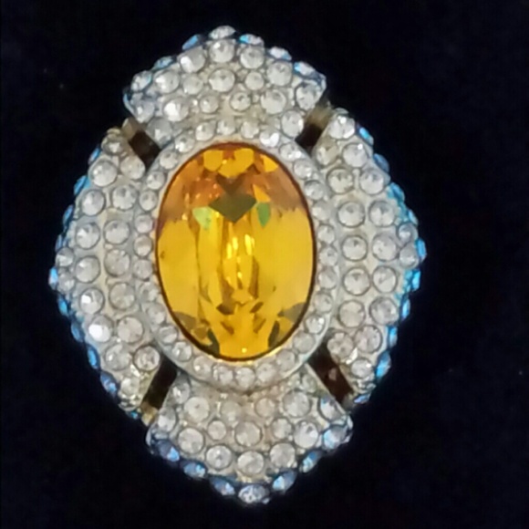 FInger Ring