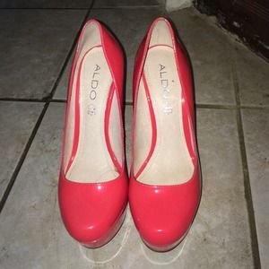 Coral pink pumps
