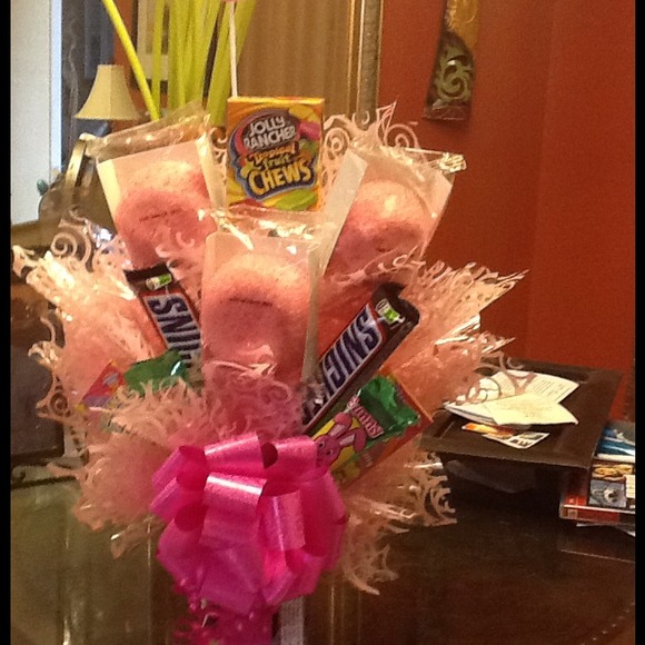 Custom Candy bouquets starts @ $20 this one $60 - Picture 3 of 4