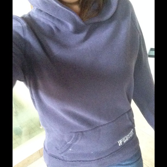 Victoria Secret Pink Michigan Hoodie - Picture 2 of 2