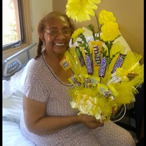 Custom bouquets Price starts at $20 SPECIAL SALE!