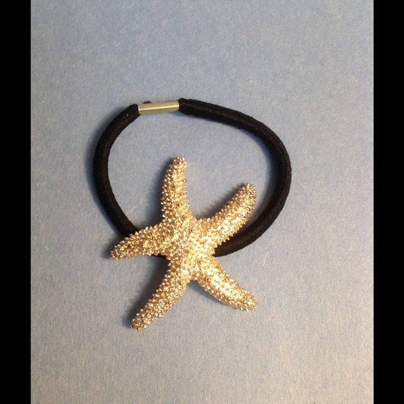 NWOT Ponytail Holder - Starfish