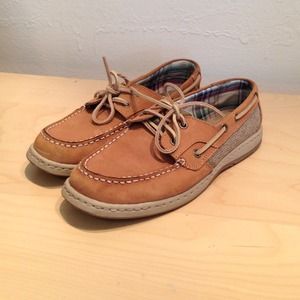 White Mountain Seaside Boat Shoes, tan