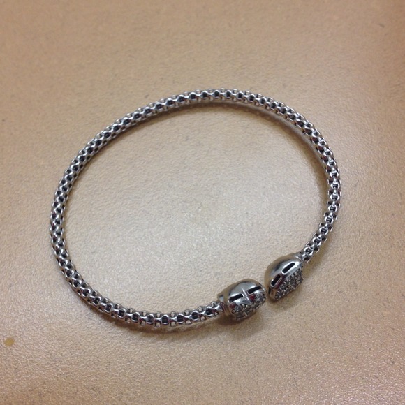 SS 925 Heart Cuff - Picture 2 of 3