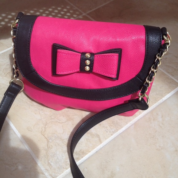 💐🌺Betsey Johnson Cute cross body  Bow Purse 🌺💐