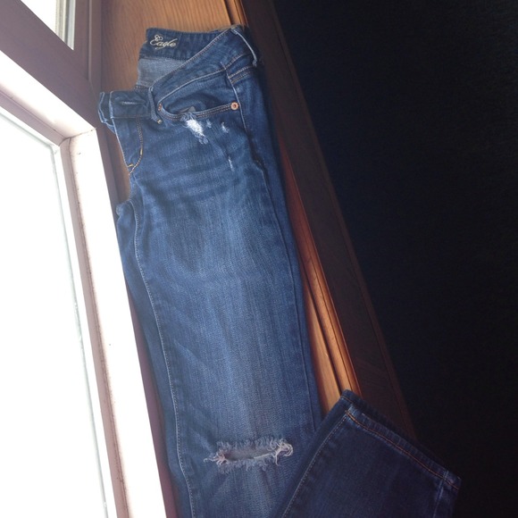 AEO BLUE JEANS