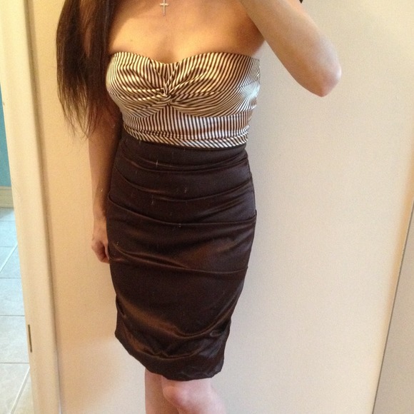 RUBBER DUCKY brown semi formal dress - Picture 4 of 4