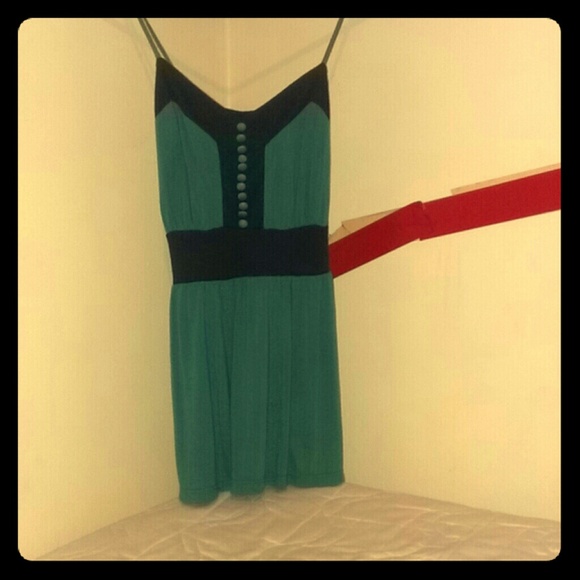 Teal and navy tank, super cute!