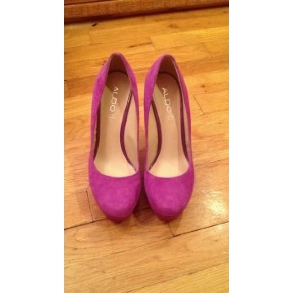 ๐๐ธ๐บ SOLD - ๐HP - Aldo Suede Lilac High Pumps 8 - Picture 3 of 4