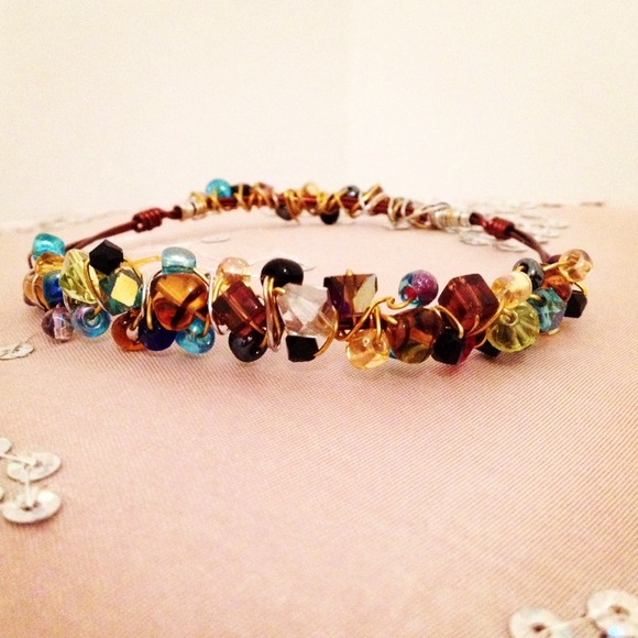 Wire wrapped bracelet - Picture 1 of 2