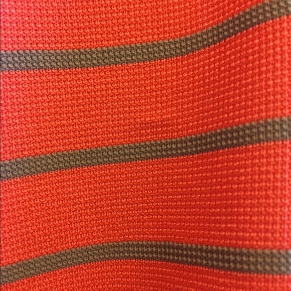 Coral peplum with gray strips - Picture 3 of 3