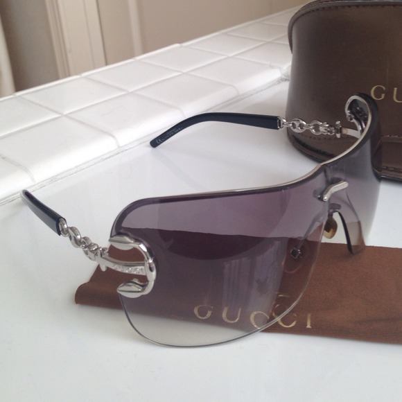 Gucci sunglasses