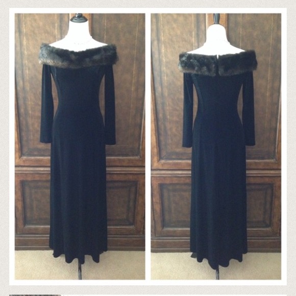 Various Other - **Bundle 5 Items** Jeans, 2 Dresses, 2 Belts Various Other - **Bundle 5 Items** Jeans, 2 Dresses, 2 Belts