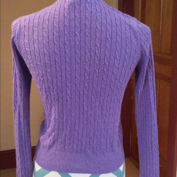 Pretty GAP lilac colored sweater - Picture 2 of 3