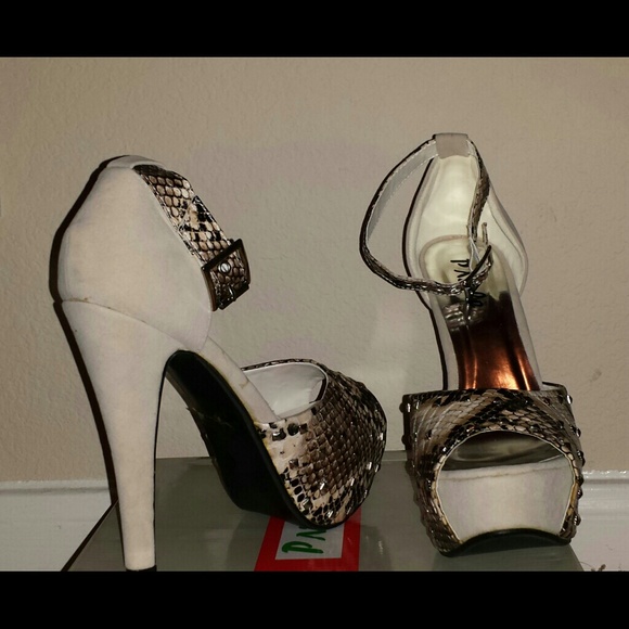 Snake print (peep toe) pumps - Picture 2 of 2