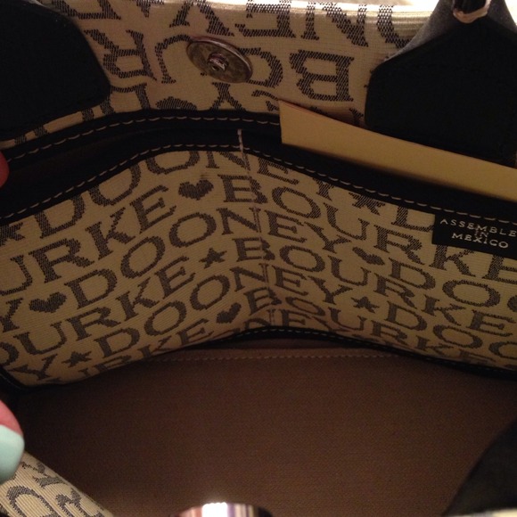 SOLD Authentic Dooney and Bourke - Picture 3 of 4