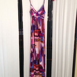 Super cute Maxi Dress!!