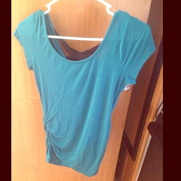 Open-backed shirt!