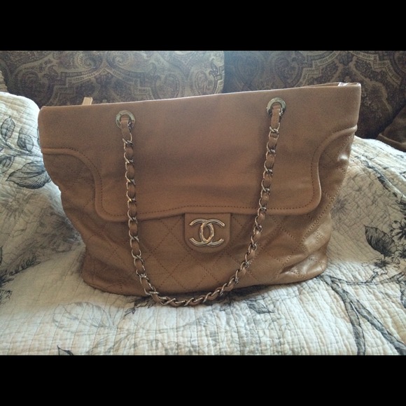 Chanel large tan quilted leather flap tote bag
