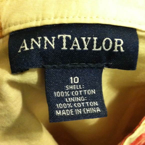 SOLD IN A BUNDLE. Ann Taylor Skirt - Picture 3 of 3