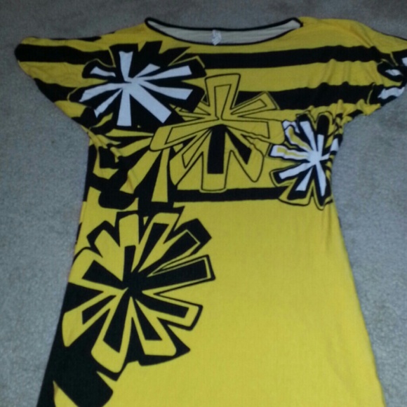 Yellow Tunic - Picture 2 of 2