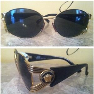 💯Vintage VERSACE Shades