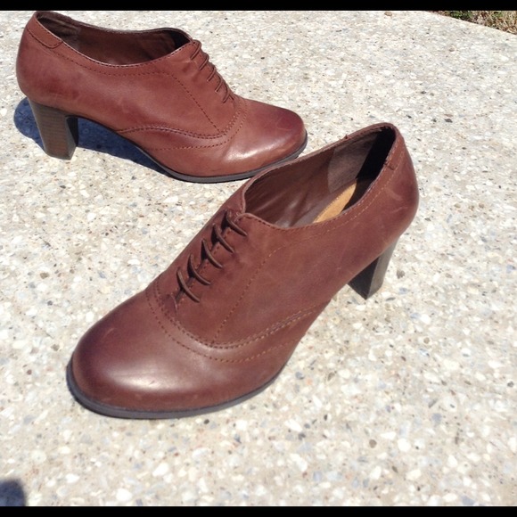 Brown Leather Ankle Booties Boots - Picture 1 of 4