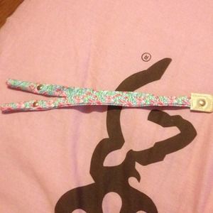Lilly lobsta roll sunglass strap