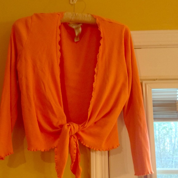 Long sleeved orange shrug