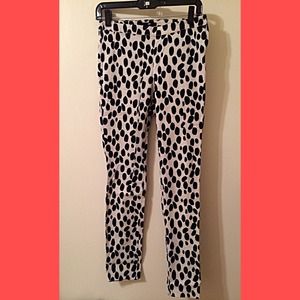 H&M OFF WHITE PANTS WITH BLACK SPOTS