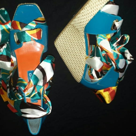 *REDUCED PRICE* BUNDLE - Picture 4 of 4