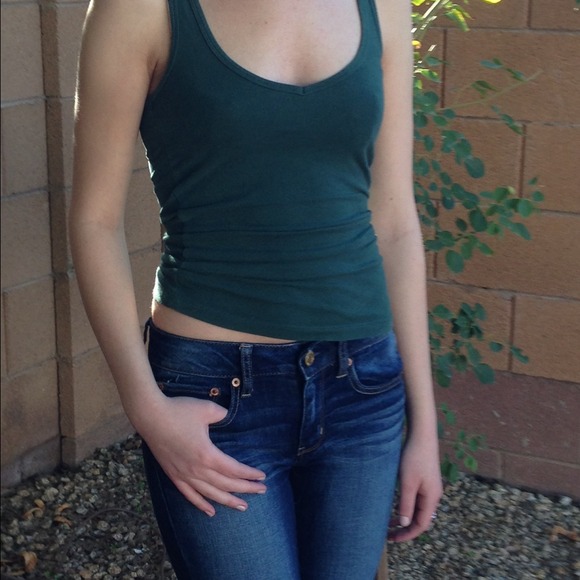 Army green tank