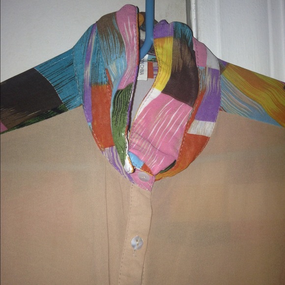 Multi Colored Polyester Top ๐ญ๐ญ - Picture 4 of 4