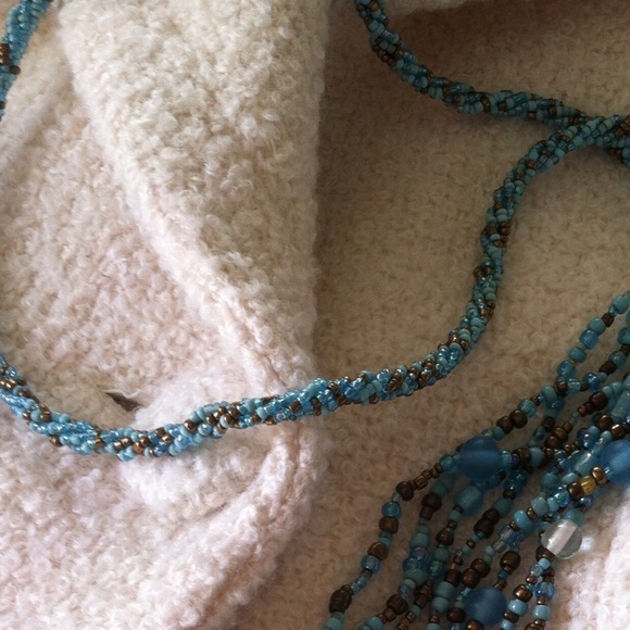 Sumptuous Cream Blazer! - Picture 4 of 4