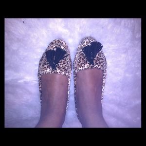 Leopard flats