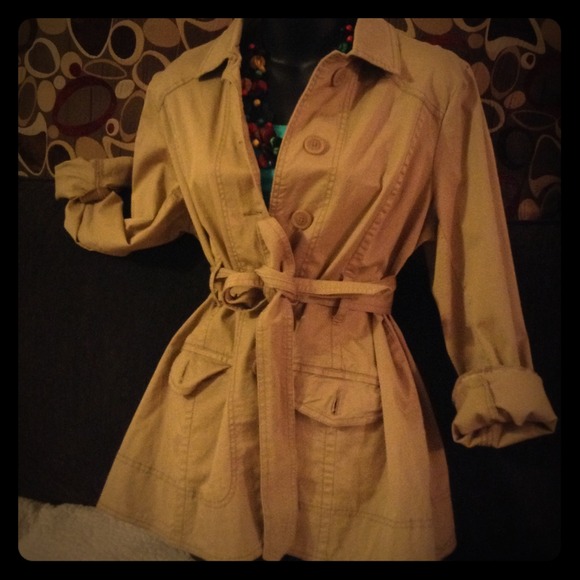 Khaki motherhood jacket